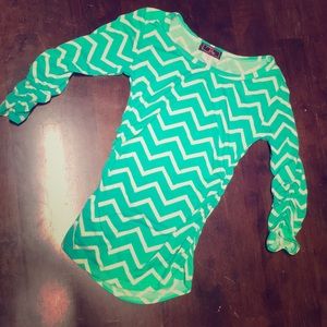 Chevron top